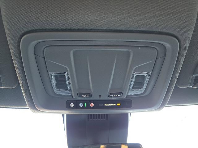 2025 Chevrolet Silverado 1500 4WD Crew Cab Short Bed LT with 2FL