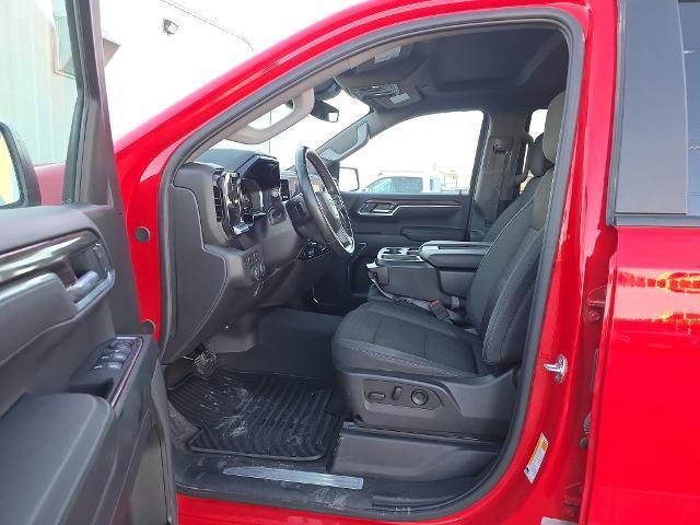 2025 Chevrolet Silverado 1500 4WD Crew Cab Short Bed LT with 2FL
