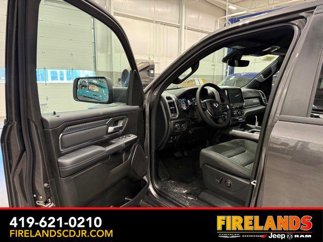 2026 Ram 1500 Lone Star Crew Cab 4x4 57 Box