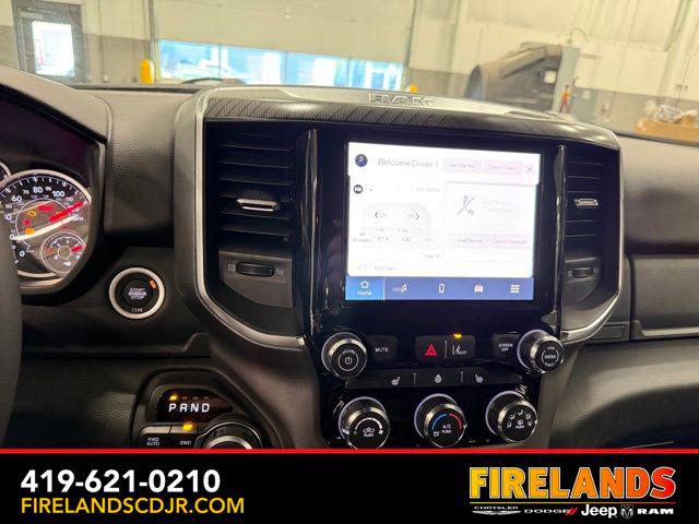 2026 Ram 1500 Lone Star Crew Cab 4x4 57 Box