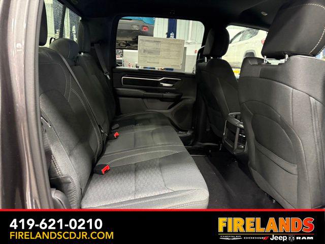 2026 Ram 1500 Lone Star Crew Cab 4x4 57 Box