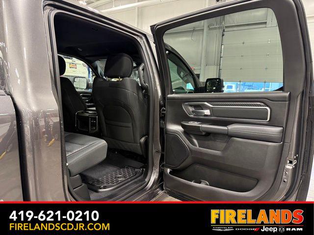 2026 Ram 1500 Lone Star Crew Cab 4x4 57 Box