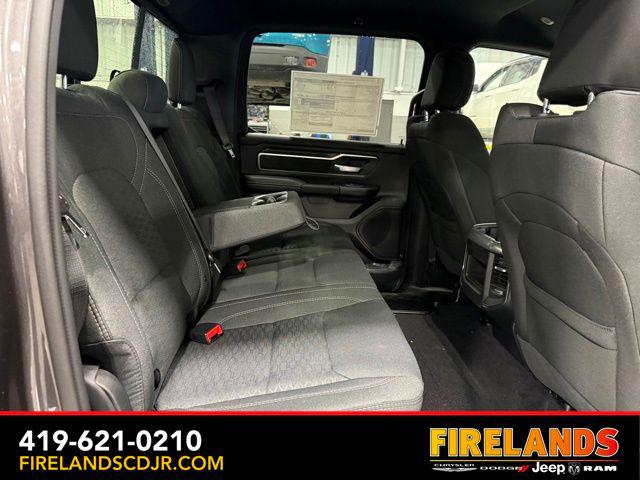 2026 Ram 1500 Lone Star Crew Cab 4x4 57 Box