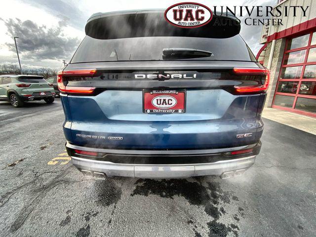 2026 GMC Acadia Denali AWD