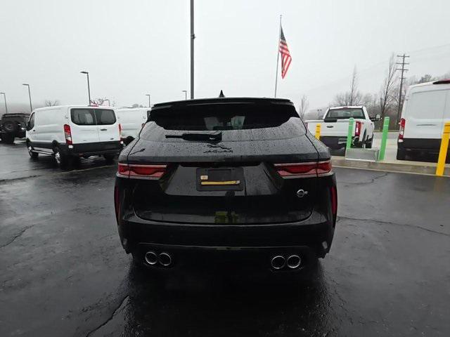 2024 Jaguar F-PACE SVR P550 AWD Automatic