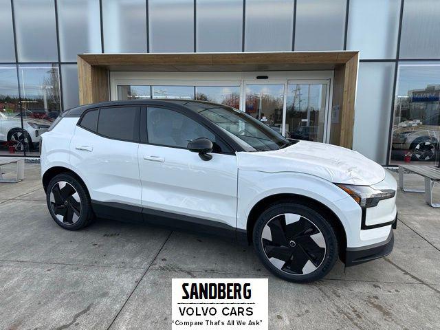 2026 Volvo EX30 Plus Twin Motor Performance, Fully electric for sale in Lynnwood, WA