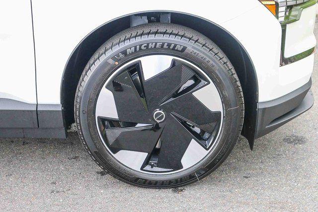 2026 Volvo EX30 Plus Twin Motor Performance, Fully electric