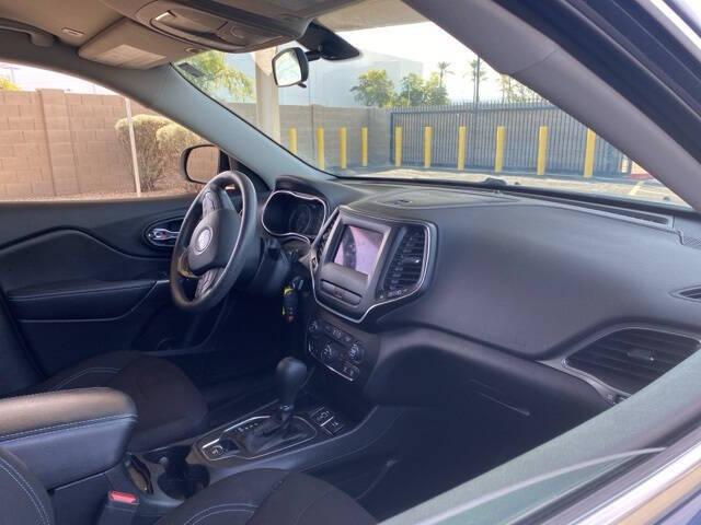 2019 Jeep Cherokee Latitude FWD