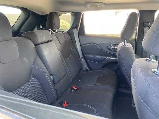 2019 Jeep Cherokee Latitude FWD