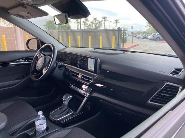 2025 Kia Seltos S