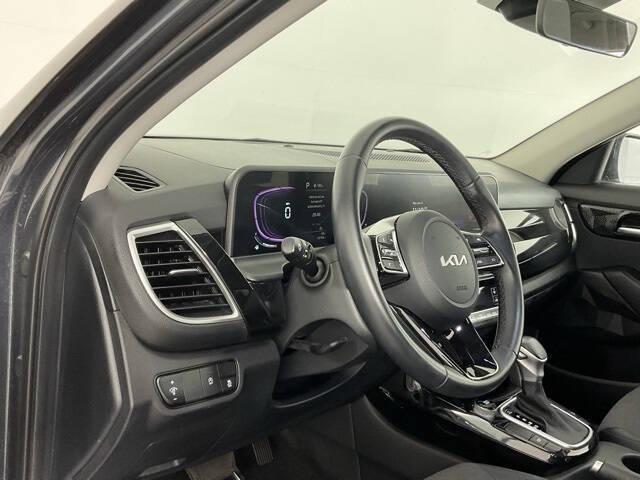2025 Kia Seltos S