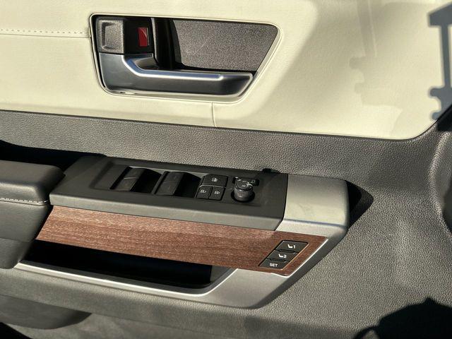 2025 Toyota Sequoia Capstone