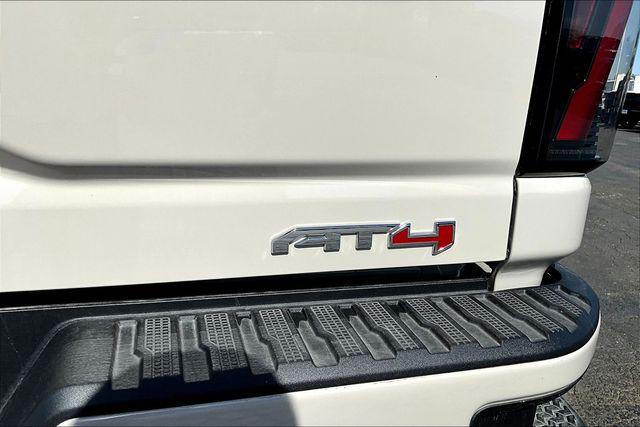 2026 GMC Sierra 2500HD Crew Cab, Standard Bed, AT4, 4WD