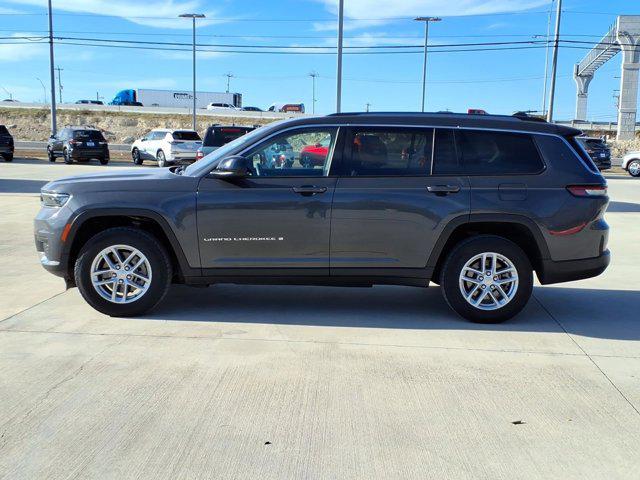2023 Jeep Grand Cherokee L Laredo 4x4