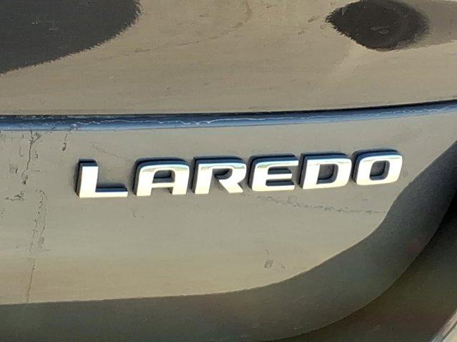 2023 Jeep Grand Cherokee L Laredo 4x4