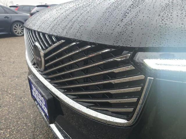 2026 Volvo XC90 Plus, B6 AWD Gas (mild hybrid), Gasoline, Bright, 7 Seats