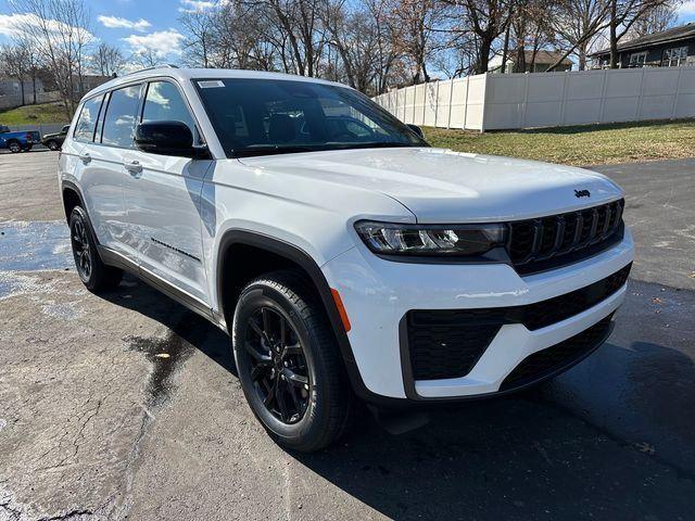 2026 Jeep Grand Cherokee GRAND CHEROKEE L LAREDO ALTITUDE 4X4 2026 Jeep Grand Cherokee GRAND CHEROKEE L LAREDO ALTITUDE 4X4