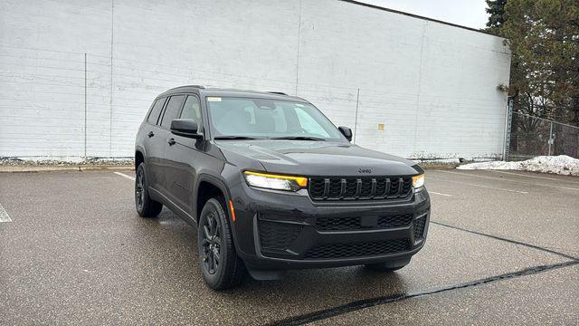 2026 Jeep Grand Cherokee Altitude 4x4
