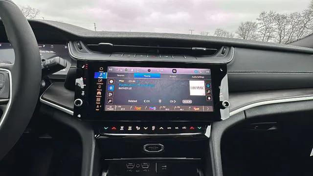 2026 Jeep Grand Cherokee Altitude 4x4