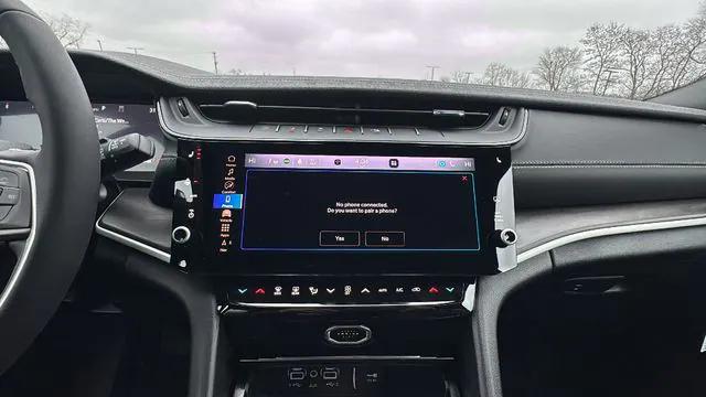 2026 Jeep Grand Cherokee Altitude 4x4