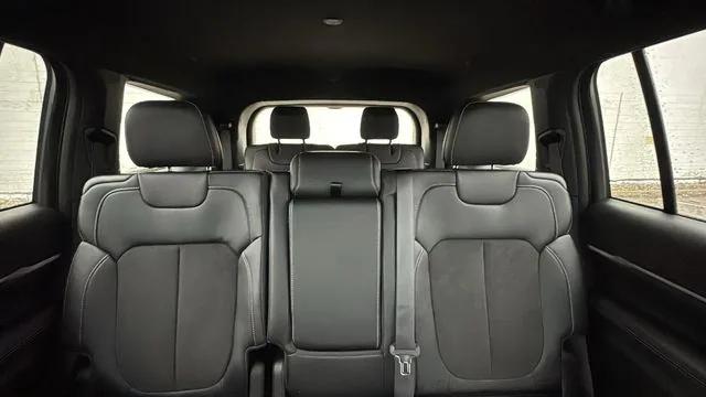 2026 Jeep Grand Cherokee Altitude 4x4