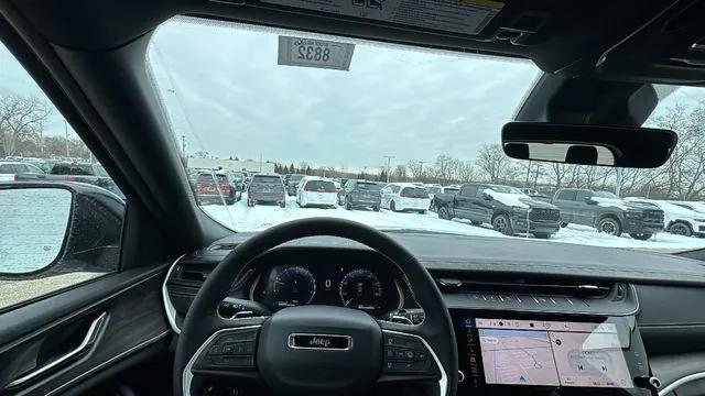 2026 Jeep Grand Cherokee Altitude 4x4
