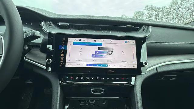 2026 Jeep Grand Cherokee Altitude 4x4