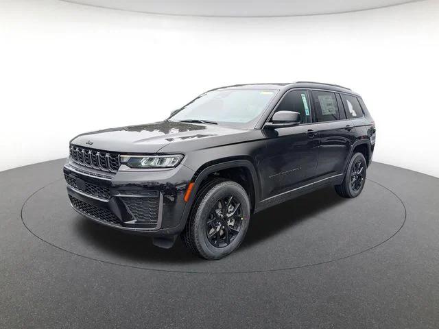 2026 Jeep Grand Cherokee GRAND CHEROKEE L LAREDO ALTITUDE 4X4