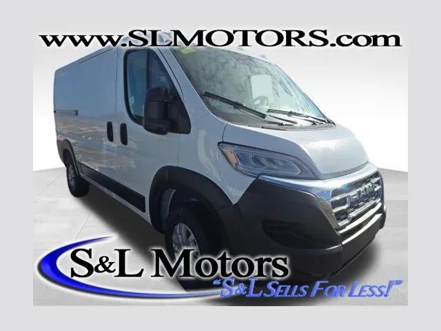 2026 RAM Ram ProMaster RAM PROMASTER 1500 SLT CARGO VAN LOW ROOF 136 WB
