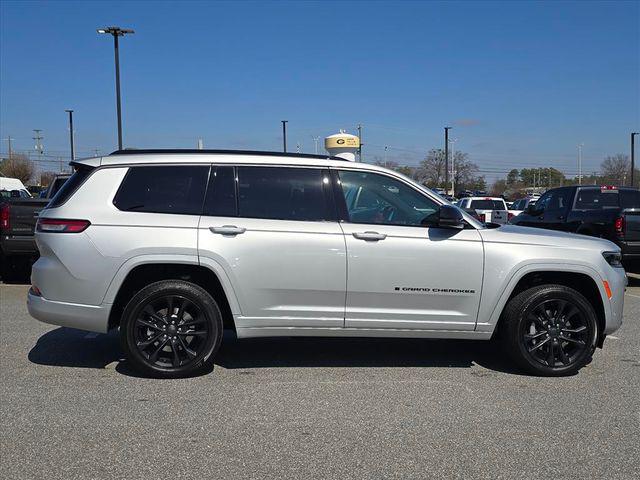 2026 Jeep Grand Cherokee GRAND CHEROKEE L LIMITED RESERVE 4X4