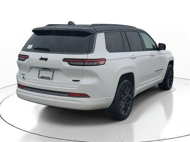 2026 Jeep Grand Cherokee Summit 4x4