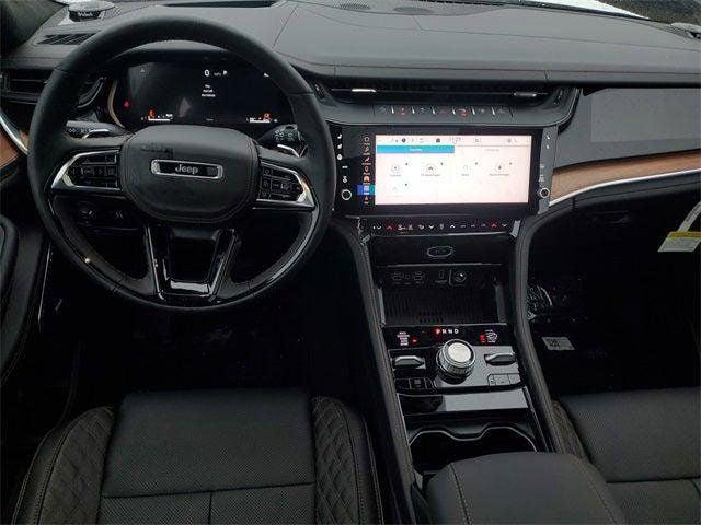 2026 Jeep Grand Cherokee Summit 4x4