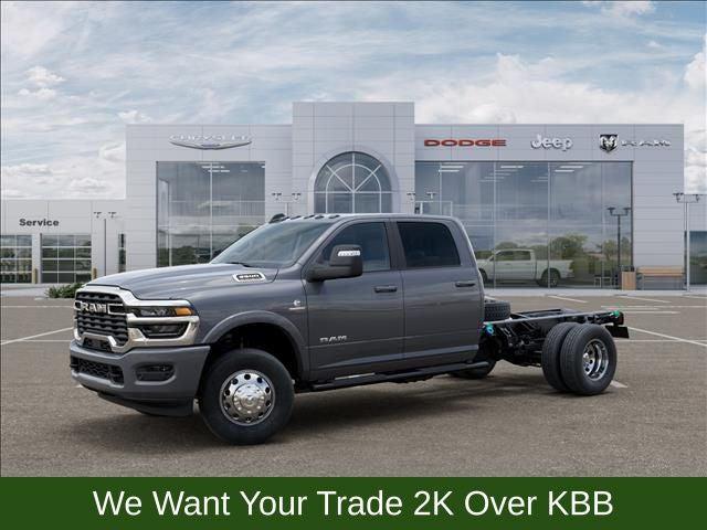 2026 RAM Ram 3500 Chassis Cab RAM 3500 BIG HORN CREW CAB CHASSIS 4X4 60 CA