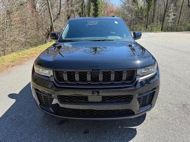 2026 Jeep Grand Cherokee Altitude 4x4