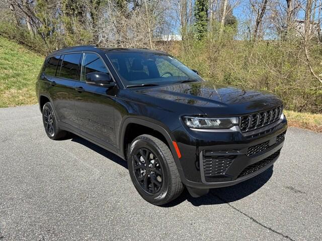 2026 Jeep Grand Cherokee Altitude 4x4