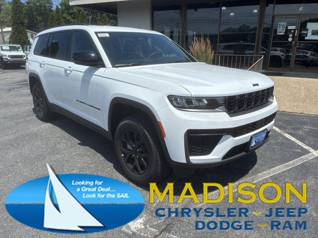 2026 Jeep Grand Cherokee L GRAND CHEROKEE L LAREDO ALTITUDE 4X4