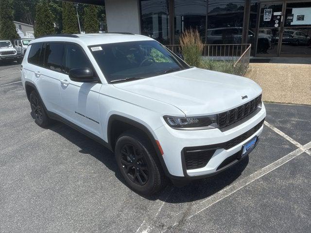 2026 Jeep Grand Cherokee L GRAND CHEROKEE L LAREDO ALTITUDE 4X4