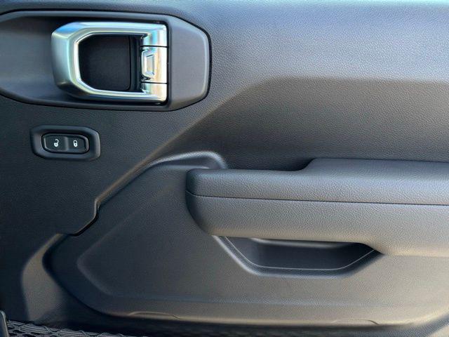 2026 Jeep Wrangler 4-Door Willys 4x4