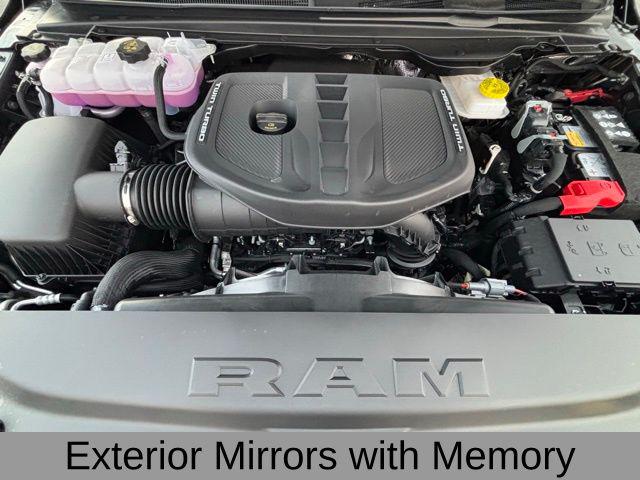 2026 Ram 1500 Limited Crew Cab 4x4 57 Box