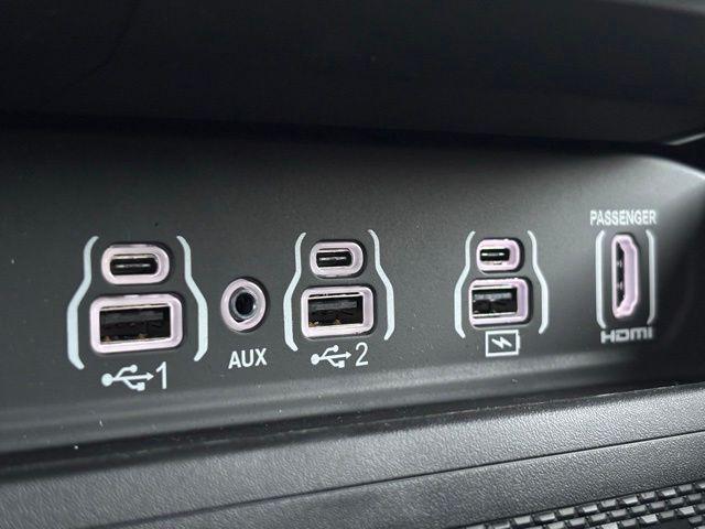 2026 Ram 1500 Limited Crew Cab 4x4 57 Box