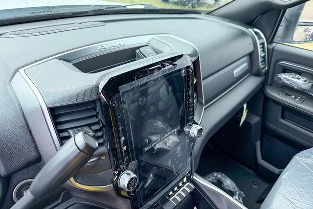 2026 Ram 2500 Big Horn Crew Cab 4x4 64 Box