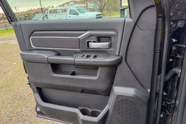 2026 Ram 2500 Big Horn Crew Cab 4x4 64 Box