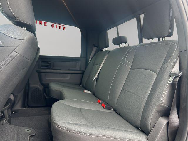 2026 Ram 2500 Black Express Crew Cab 4x4 6'4" Box