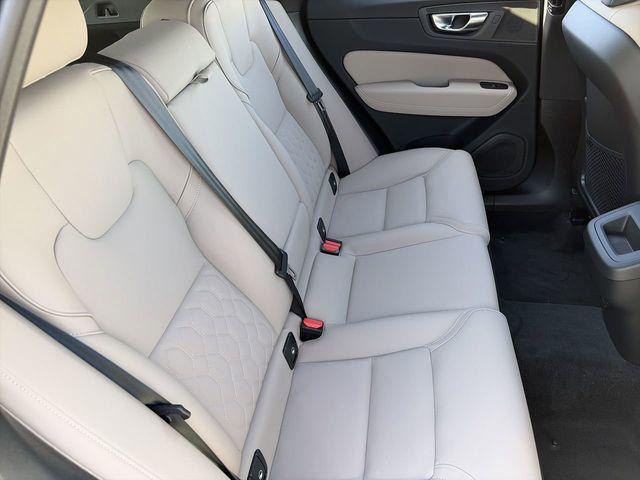 2026 Volvo XC60 B5 Core