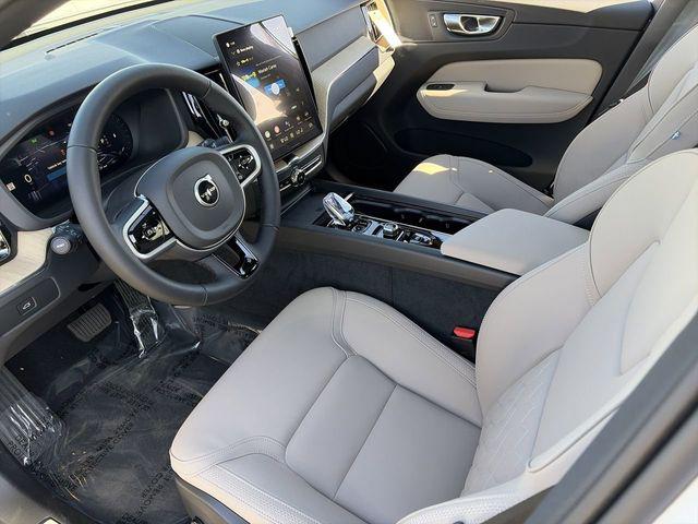 2026 Volvo XC60 B5 Core
