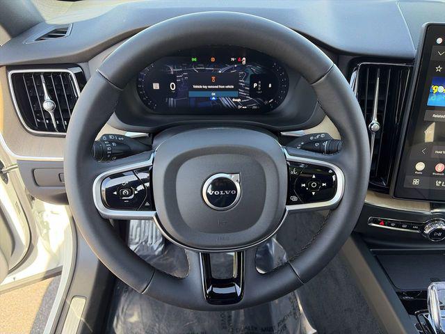 2026 Volvo XC60 B5 Core