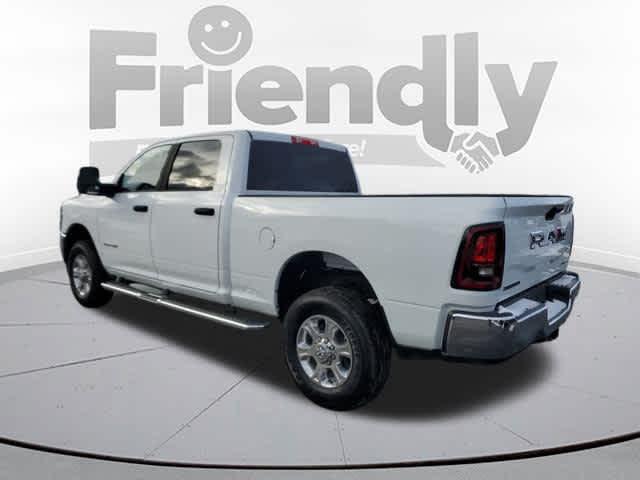 2025 RAM 2500 Big Horn Crew Cab 4x4 64 Box