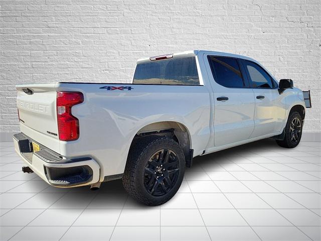 2022 Chevrolet Silverado 1500 4WD Crew Cab Short Bed Custom 2022 Chevrolet Silverado 1500 4WD Crew Cab Short Bed Custom