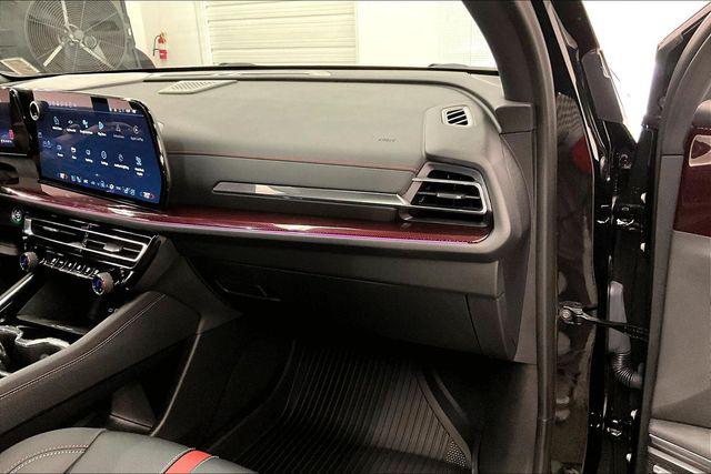 2025 Chevrolet Traverse AWD RS