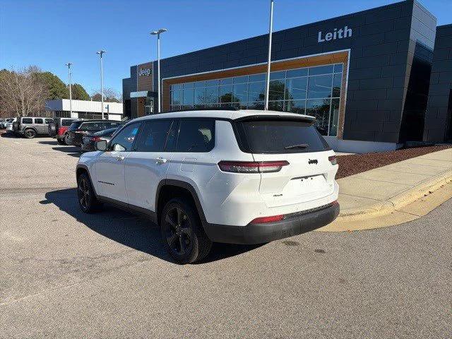 2023 Jeep Grand Cherokee L Altitude 4x4